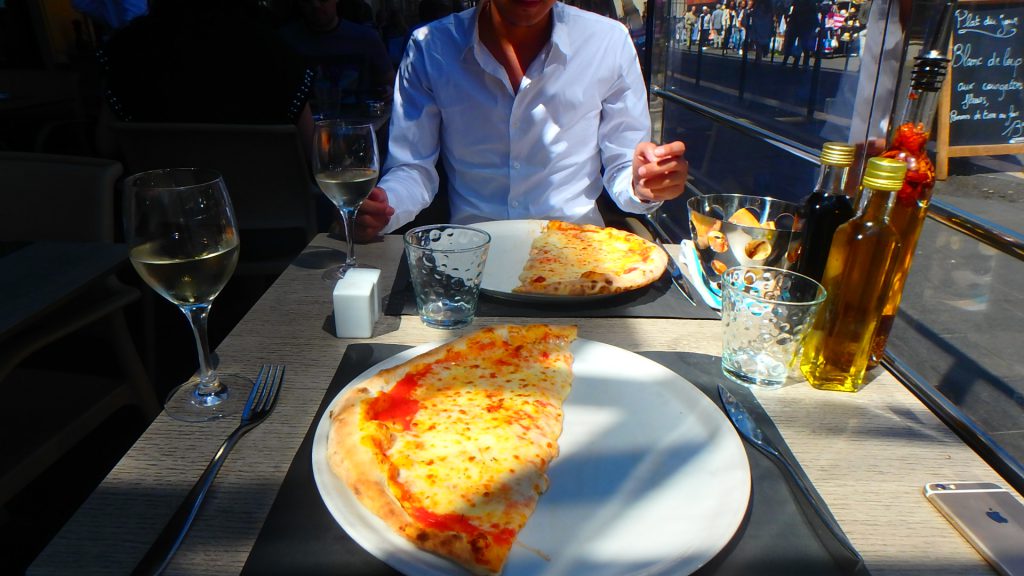 フランスニースでおすすめの美味しいイタリアンレストランピザ