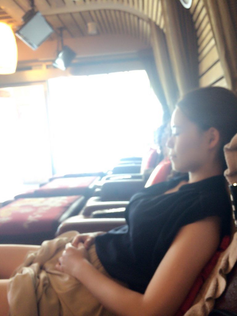 台湾でおすすめのマッサージ屋さんでお昼寝（笑）
