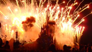 ディズニーランドパリ 夜の花火と噴水ショー