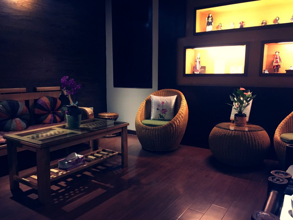 ハノイ　ネイルサロン