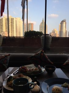 上海旅行　外灘でおすすめのホテル　朝食ビュッフェ