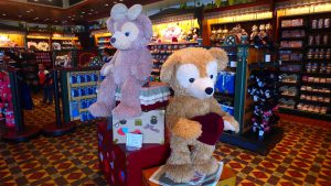 上海ディズニー限定ダッフィーグッズやお土産ショップ 上海ディズニー限定ダッフィーグッズやお土産ショップ