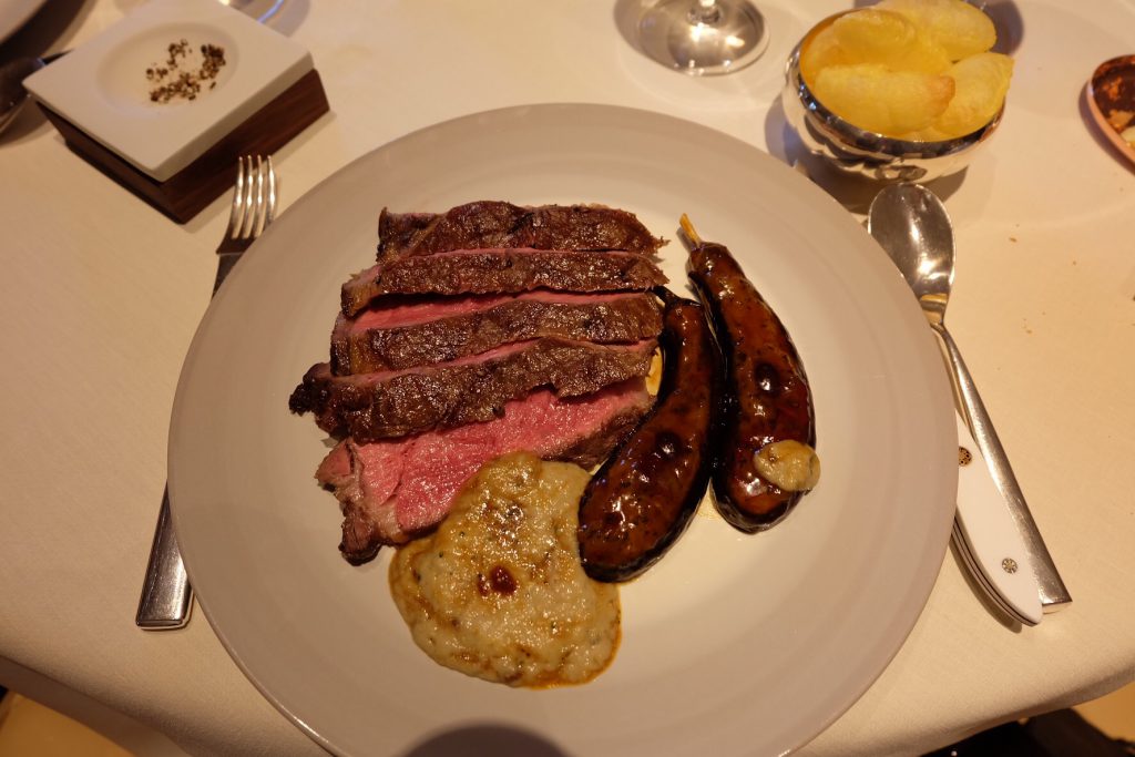 モナコの美味しいレストラン　Le Louis XV（ル・ルイ・キャーンズ）