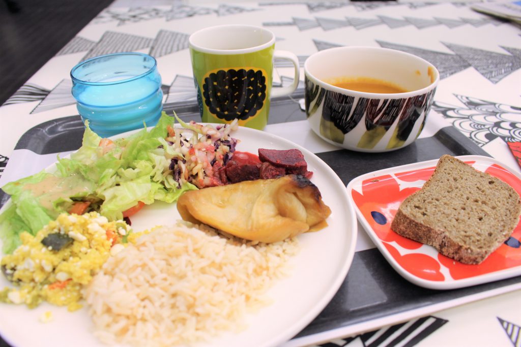フィンランド　ヘルシンキ　ランチ　ブログ