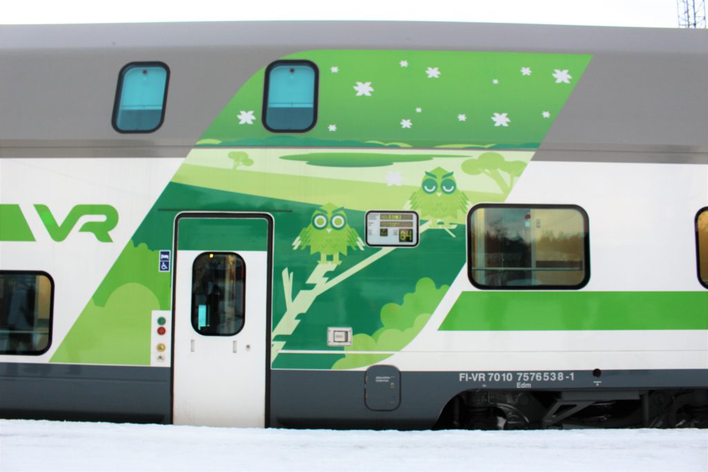 ヘルシンキからロヴァニエミ　行き方　列車