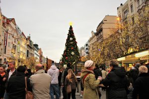 ヨーロッパのクリスマスマーケット スリに注意 ヨーロッパのクリスマスマーケット スリに注意