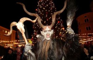 オーストリアのニコラスデー クリスマスマーケット オーストリアのニコラスデー クリスマスマーケット