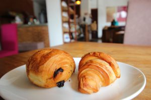 カンボジア　Kampotの美味しいクロワッサン