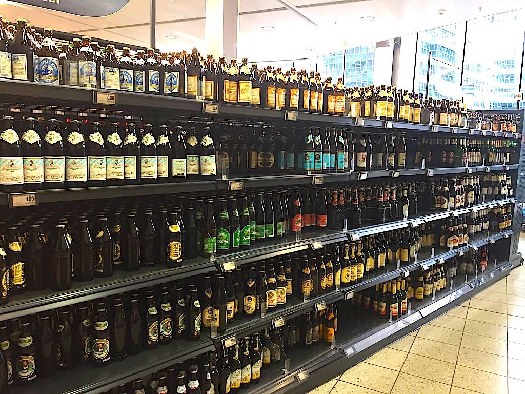 ミュンヘン空港内のスーパーでお土産が買える ドイツビールやniveaも安いよ 絶景in 国内 海外旅行記