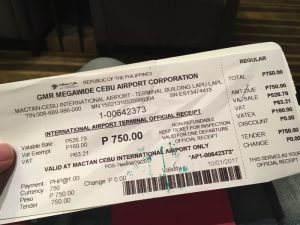 フィリピン出国税　空港使用料　ターミナルフィー　750ペソ