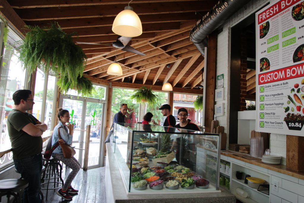 トロントでおすすめのご飯屋さん Urban Herbivore トロントでおすすめのご飯屋さん Urban Herbivore