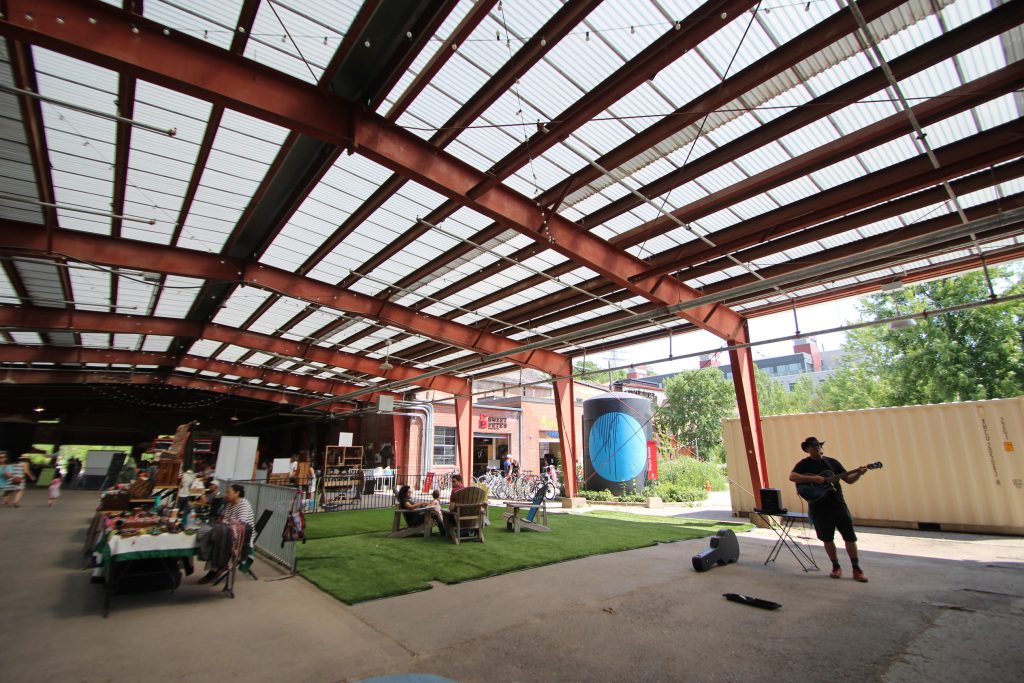トロントの観光 EVERGREEN BRICK WORKS トロントの観光 EVERGREEN BRICK WORKS