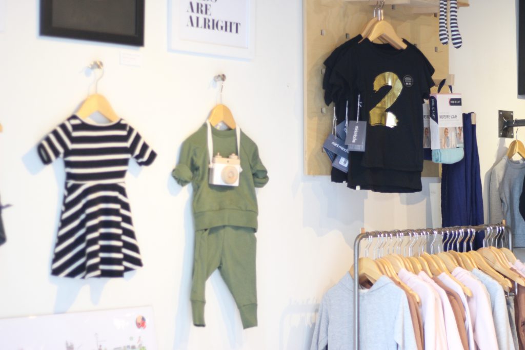 トロント 子供服のお店 ディスティラリー地区 トロント 子供服のお店 ディスティラリー地区