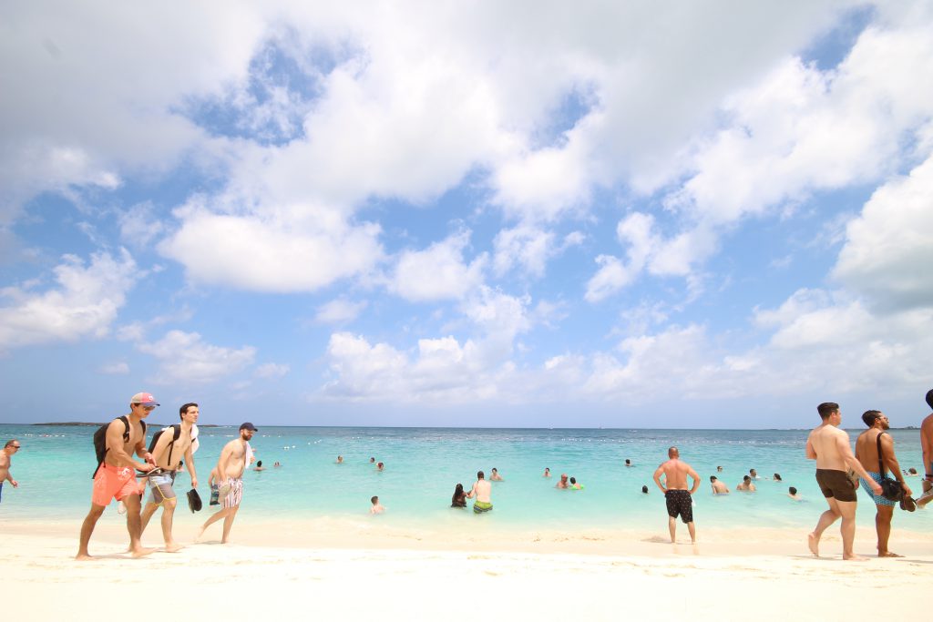 カリブ海のビーチリゾート バハマ旅行記 行き方や観光 旅行費用なども 絶景in 国内 海外旅行記