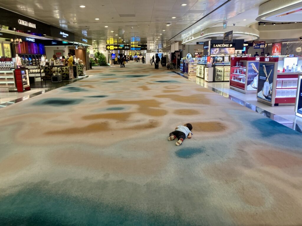 子連れ 海外 飛行機