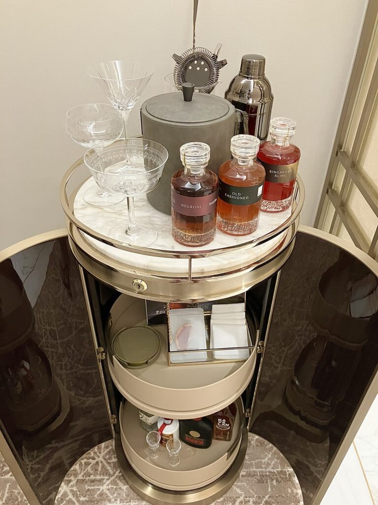 マリーナベイサンズ 部屋 カクテル